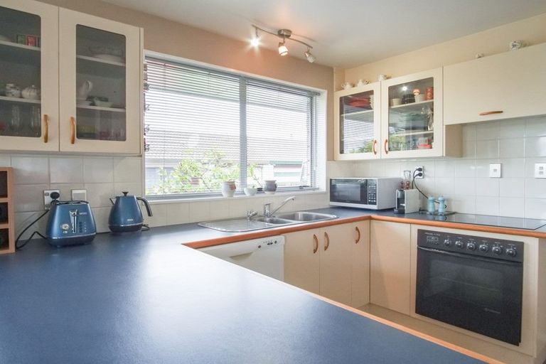 Photo of property in 1/27 Johns Road, Belfast, Christchurch, 8051