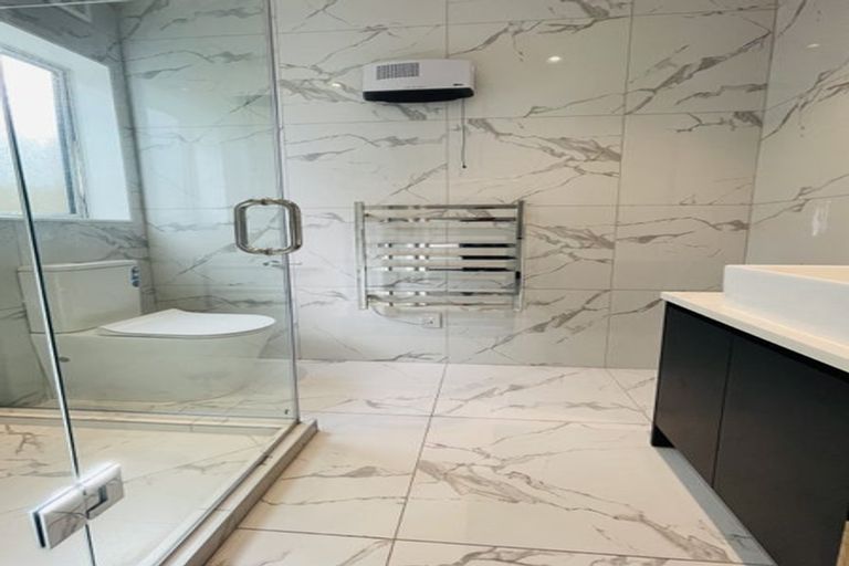 Photo of property in 3 Pae Lane, Flat Bush, 2019