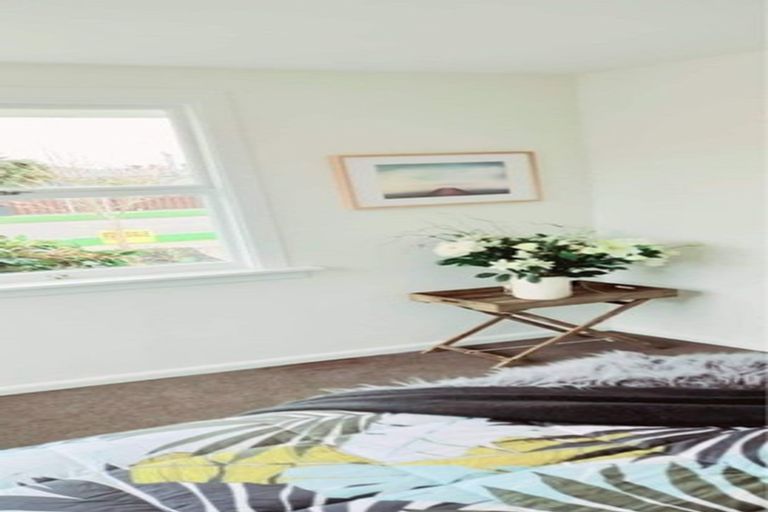 Photo of property in 32 West-watson Avenue, Hillmorton, Christchurch, 8025