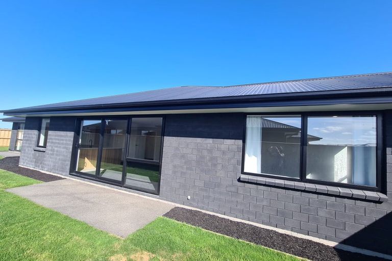 Photo of property in 21 Sandhill Drive, Rolleston, 7615