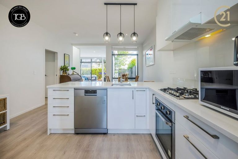 Photo of property in 17 Courage Road, Papakura, 2110