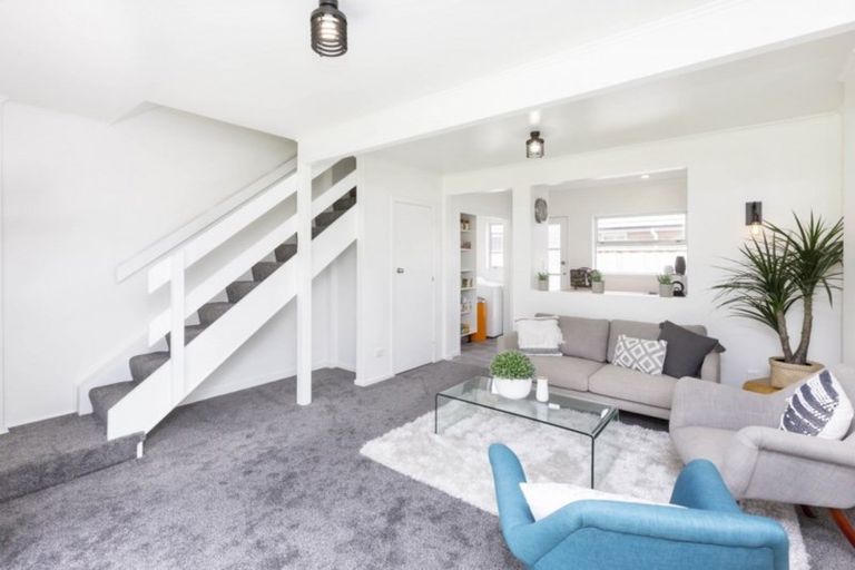 Photo of property in 9/46 King Street, Ebdentown, Upper Hutt, 5018