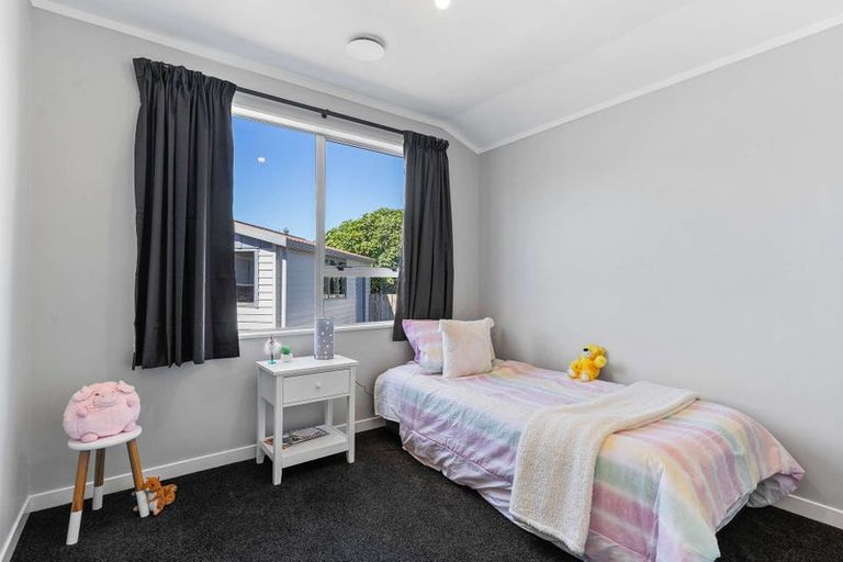 Photo of property in 271 Mitchell Street, Brooklyn, Wellington, 6021