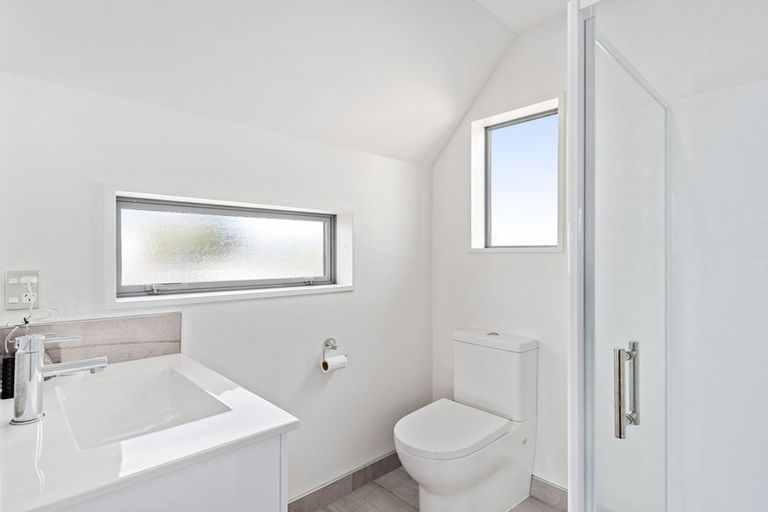 Photo of property in 28 Burke Street, Addington, Christchurch, 8024