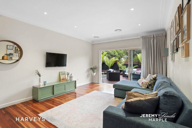 Photo of property in 1/19a Woodvale Road, Glen Eden, Auckland, 0602