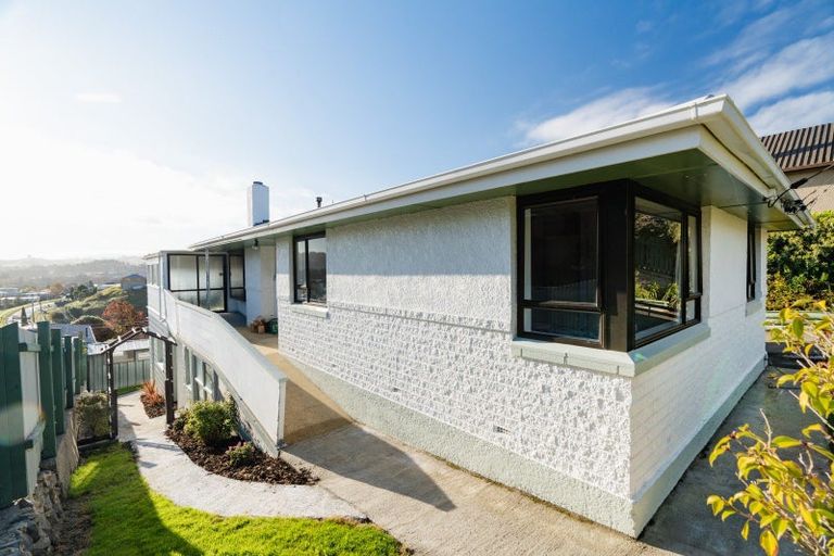 Photo of property in 16 Allen Road, Green Island, Dunedin, 9018