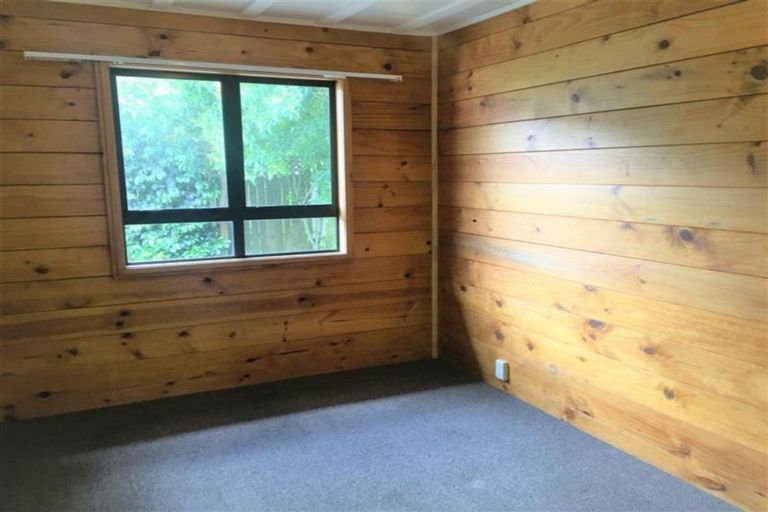 Photo of property in 71 Glenview Road, Glen Eden, Auckland, 0602