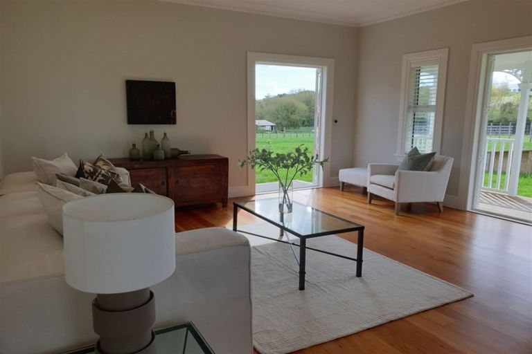 Photo of property in 30 Oak Valley Road, Dairy Flat, Albany, 0792