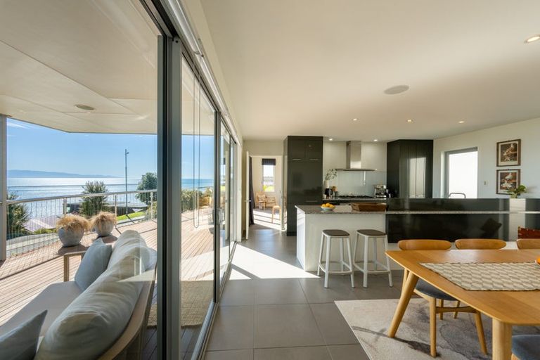 Photo of property in 64 Bay View Road, Atawhai, Nelson, 7010
