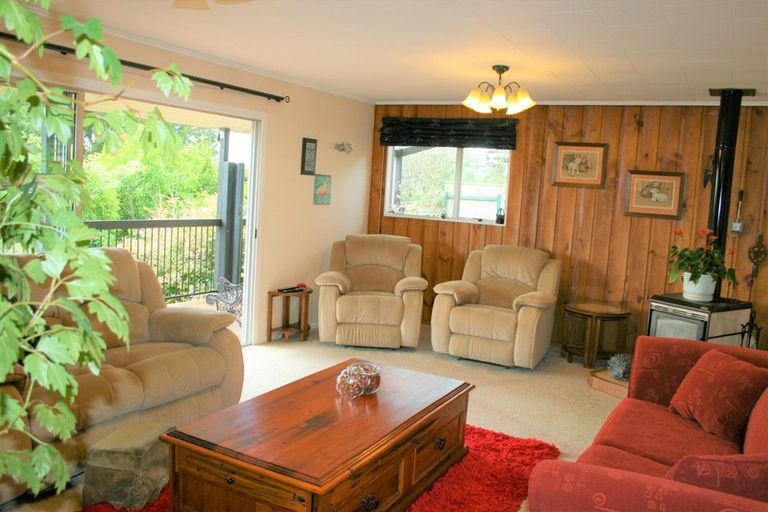 Photo of property in 10 Davidson Crescent, Pahiatua, 4910