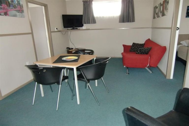 Photo of property in 4/119 Junction Road, Welbourn, New Plymouth, 4371