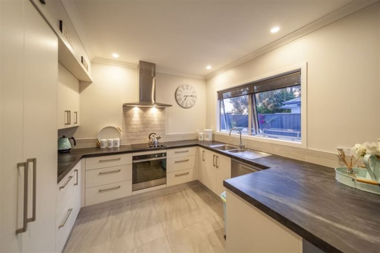 Photo of property in 43 Waimakariri Drive, Te Awa, Napier, 4110