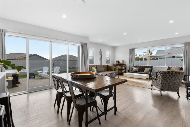 Photo of property in 7 Grooby Place, Havelock North, 4130