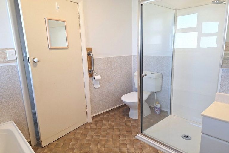Photo of property in 70 Heretaunga Street, Petone, Lower Hutt, 5012