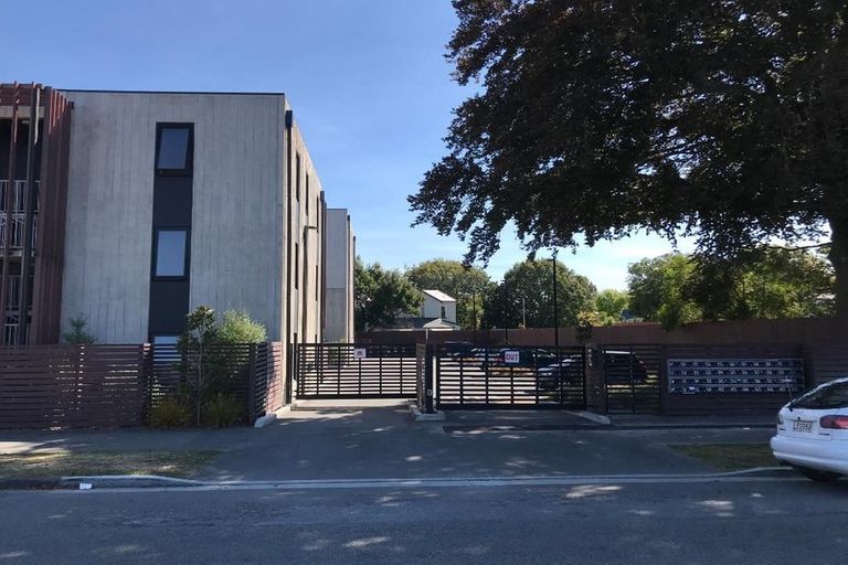 Photo of property in Leicester Executive Apartments, 303/282 Madras Street, Christchurch Central, Christchurch, 8011