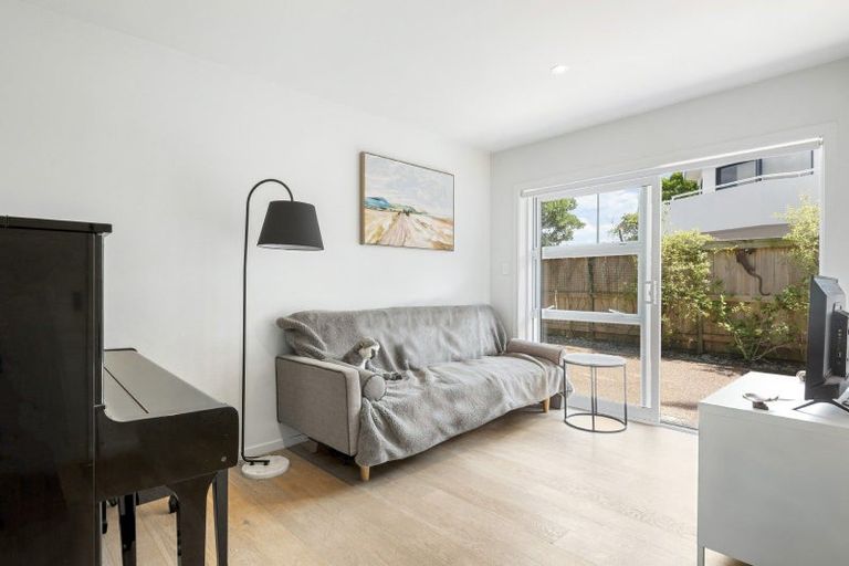 Photo of property in 93 Hastings Road, Mairangi Bay, Auckland, 0630