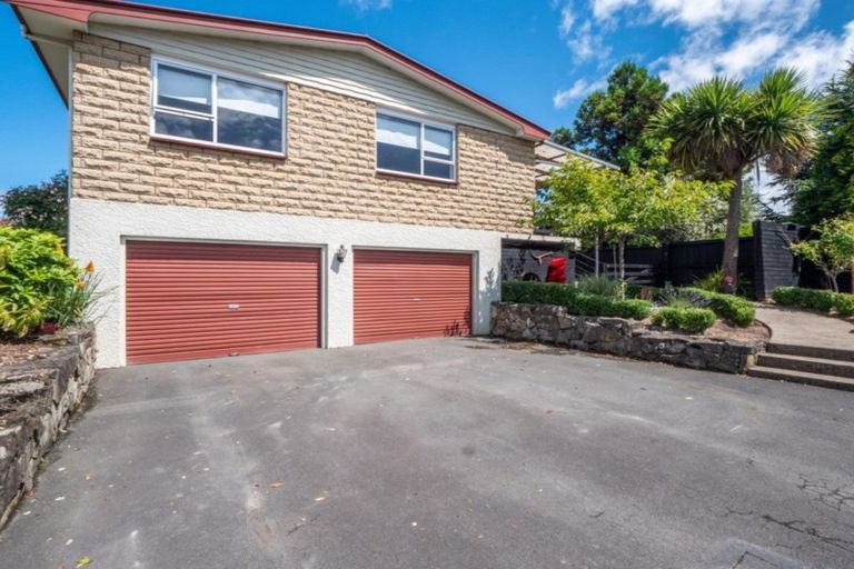 Photo of property in 2 Estuary Crescent, Fairfield, Dunedin, 9018