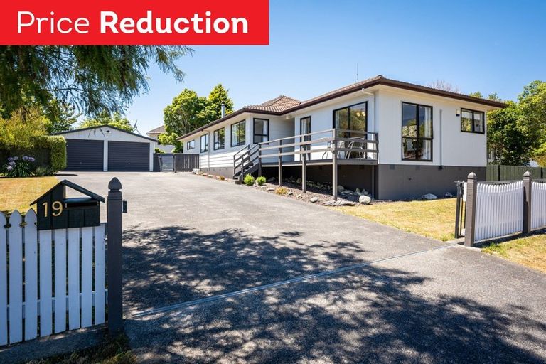 Photo of property in 19 Topaz Street, Birchville, Upper Hutt, 5018