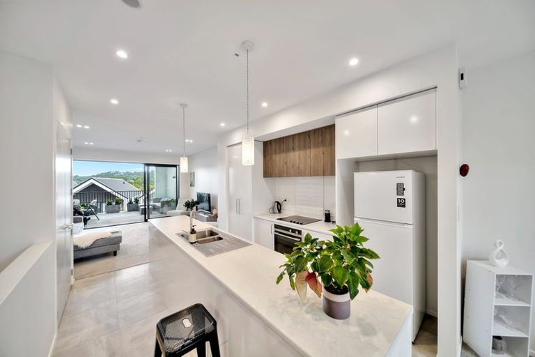 Photo of property in 80 Rangihina Road, Hobsonville, Auckland, 0616