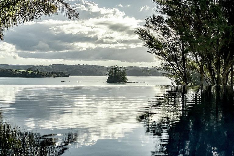 Photo of property in 137 Ridge Road, Mahurangi East, Warkworth, 0982