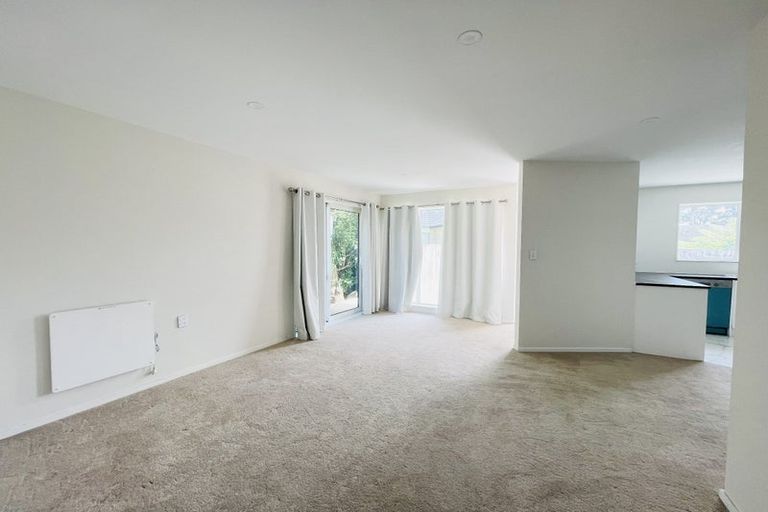 Photo of property in 34a Greenhaven Avenue, Opaheke, Papakura, 2113