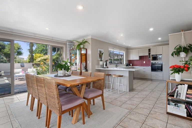 Photo of property in 228b Welcome Bay Road, Welcome Bay, Tauranga, 3112