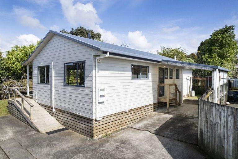 Photo of property in 1/3 Matama Road, Glen Eden, Auckland, 0602