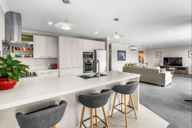 Photo of property in 5 Dunlop Crescent, Rolleston, 7614