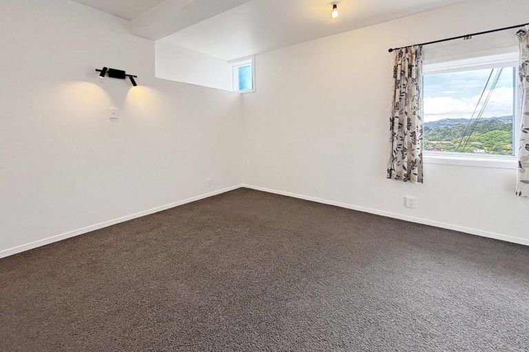 Photo of property in 100 Rakau Road, Hataitai, Wellington, 6021