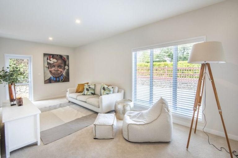 Photo of property in 29a Stanley Point Road, Stanley Point, Auckland, 0624