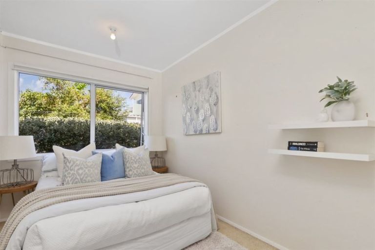 Photo of property in 4/118 Vauxhall Road, Narrow Neck, Auckland, 0624