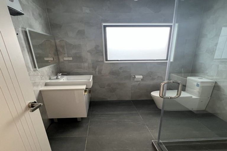 Photo of property in 9 Clonmany Road, Flat Bush, Auckland, 2019