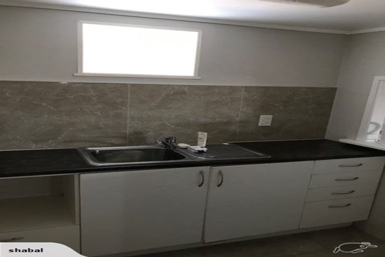 Photo of property in 91 Fairview Avenue, Fairview Heights, Auckland, 0632