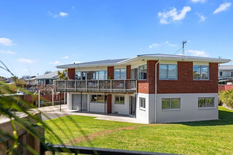 Photo of property in 4 Margaret Road, Bellevue, Tauranga, 3110
