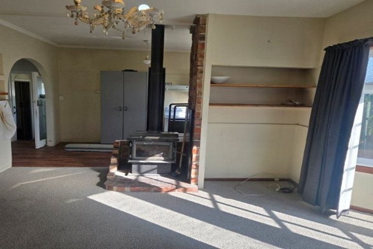 Photo of property in 32 Tower Street, Hornby, Christchurch, 8042
