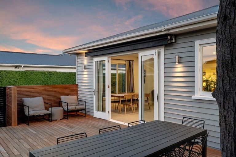 Photo of property in 159 Weston Road, St Albans, Christchurch, 8052