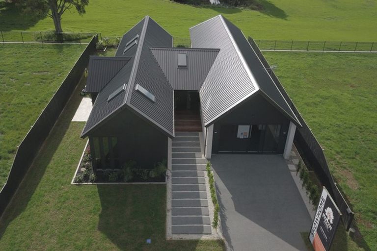 Photo of property in 87 Wairau Drive, Tikipunga, Whangarei, 0112