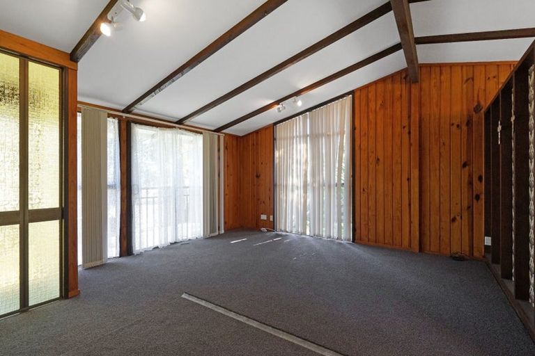 Photo of property in 18 Fairdale Avenue, Red Hill, Papakura, 2110