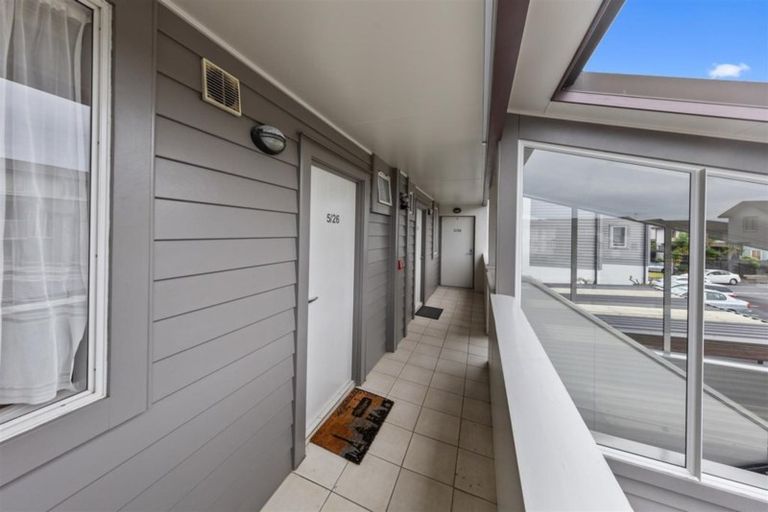 Photo of property in 5/26 Oneroa Road, East Tamaki, Auckland, 2013
