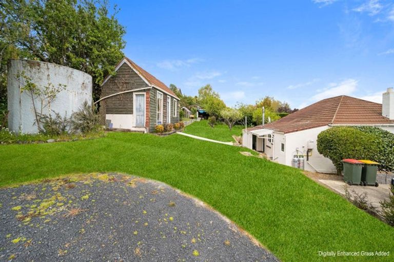 Photo of property in 28 Chatham Street, Waihola, Milton, 9073