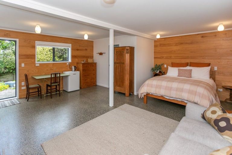 Photo of property in 2 Emmerdale Drive, Hahei, Whitianga, 3591