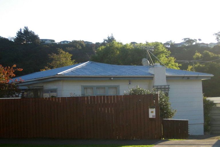 Photo of property in 70 Stokes Valley Road, Stokes Valley, Lower Hutt, 5019