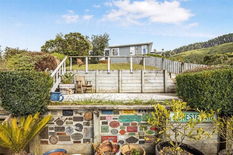 Photo of property in 47b Chester Road, Tawa, Wellington, 5028