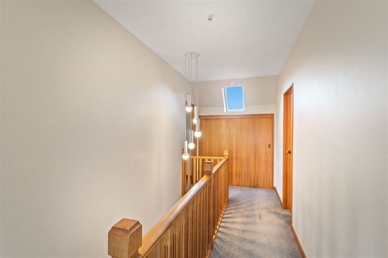 Photo of property in 11b Nutfield Lane, Cashmere, Christchurch, 8022