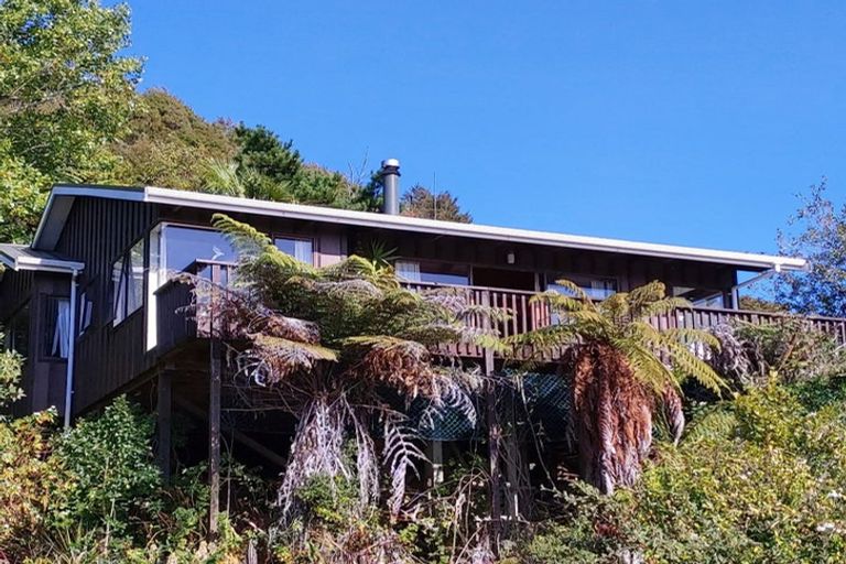 Photo of property in 431 Main Road, Kaiata, Greymouth, 7805