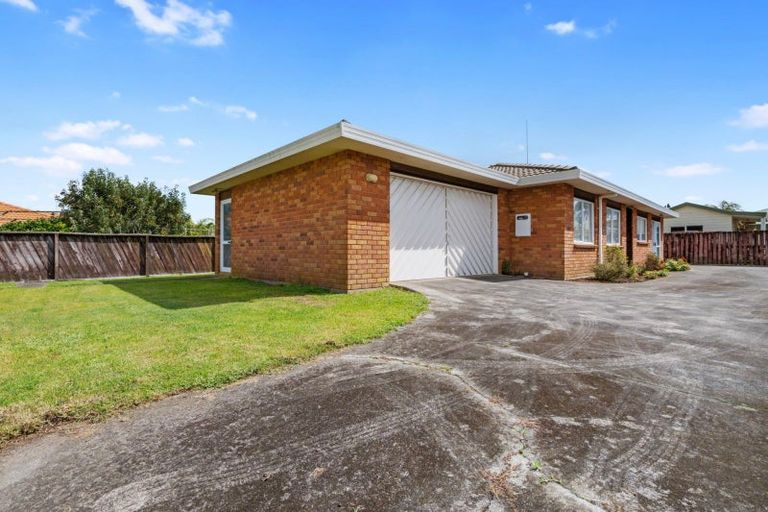 Photo of property in 49a Russley Drive, Mount Maunganui, 3116