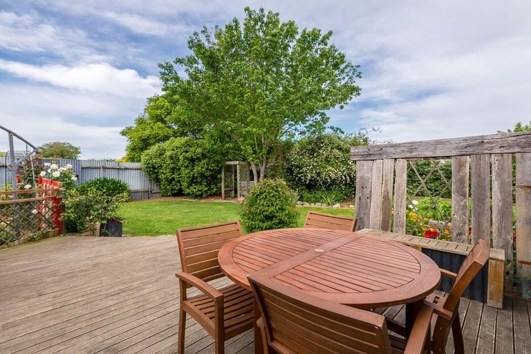 Photo of property in 45 Opie Street, Waimate, 7924