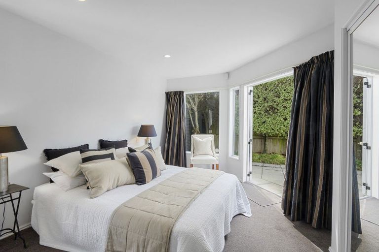 Photo of property in 1/148 Memorial Avenue, Burnside, Christchurch, 8053