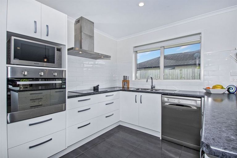 Photo of property in 17 Pahau Avenue, Tikipunga, Whangarei, 0112