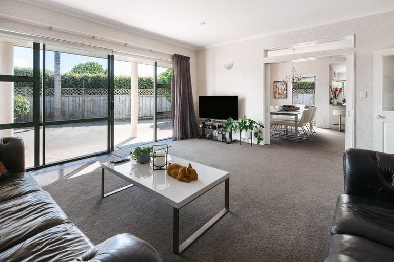 Photo of property in 5 Caernarvon Rise, Bethlehem, Tauranga, 3110